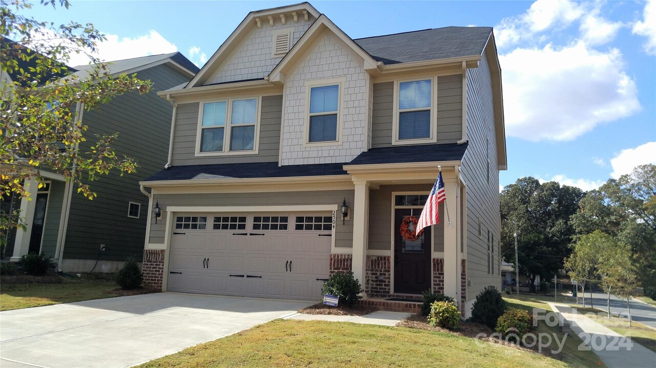 2504 Alyssa Ln in Charlotte, NC - Building Photo