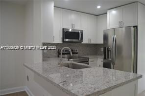 2864 S Edgehill Ln in Hollywood, FL - Foto de edificio - Building Photo