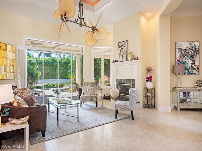 property at 194 4th Ave N