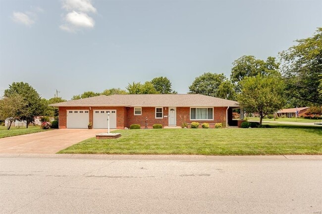 property at 114 Virginia Ave