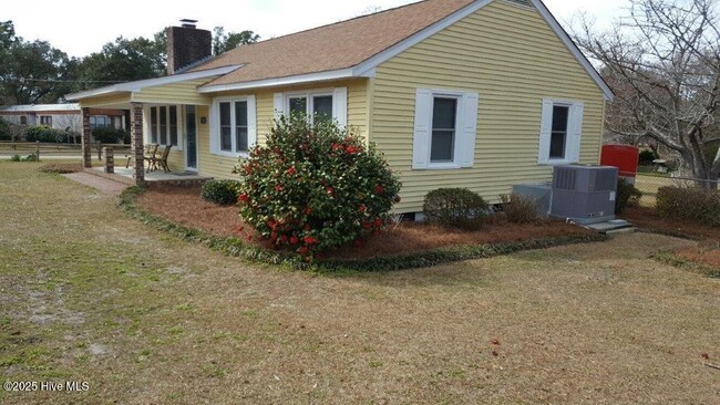 101 Lee Dr in Leland, NC - Building Photo - Building Photo