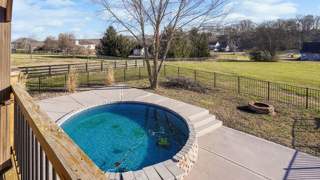 649 Charles Ln in Spring Hill, TN - Building Photo - Building Photo