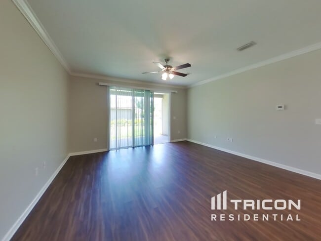 11794 Parker Lakes Drive in Jacksonville, FL - Building Photo - Building Photo