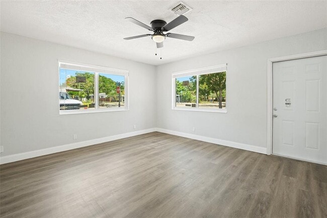 1244 NW 2nd Ave, Unit 0 in Fort Lauderdale, FL - Foto de edificio - Building Photo