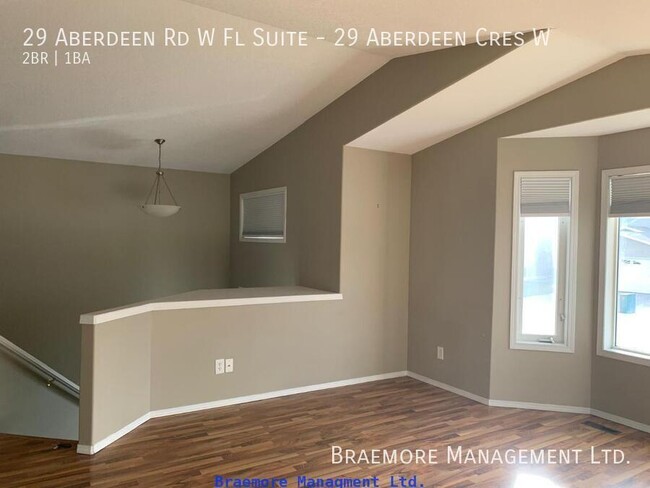 29 Aberdeen Rd W in Lethbridge, AB - Building Photo - Building Photo