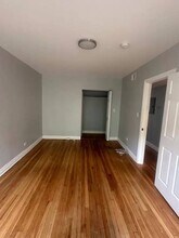 8319 S Drexel Ave in Chicago, IL - Building Photo - Building Photo