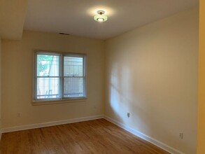 757 10th St SE in Washington, DC - Building Photo - Building Photo