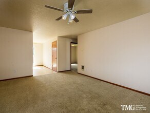 19 NE 6th St in Battle Ground, WA - Building Photo - Building Photo