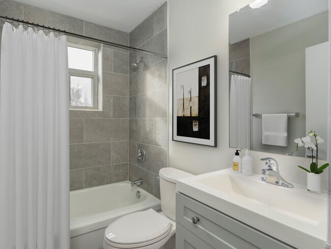 25 Nash Road North