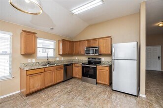 112 Bushel Ln in Dallas, TX - Building Photo - Building Photo