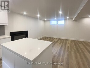 38 Inverdon Rd in Toronto, ON - Building Photo - Building Photo
