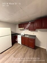 565 W Main St in Plymouth, PA - Building Photo - Building Photo