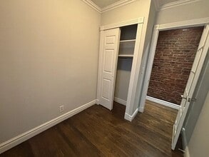 410 E 13th St, Unit 6D in New York, NY - Building Photo - Building Photo