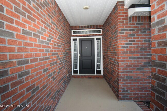 7285 Gateway Ct in Jacksonville, FL - Building Photo - Building Photo