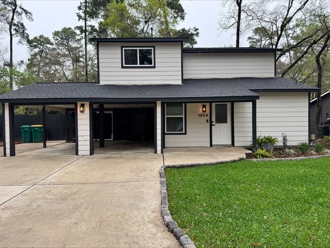 property at 1004 E Red Cedar Cir