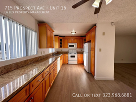 715 Prospect Ave in South Pasadena, CA - Building Photo