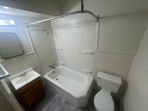 2324 14th St in Lubbock, TX - Building Photo - Building Photo