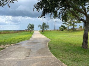 11344 Lake Montgomery Blvd in Clermont, FL - Building Photo - Building Photo