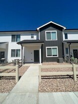 260 Pawnee Rd in Ault, CO - Building Photo