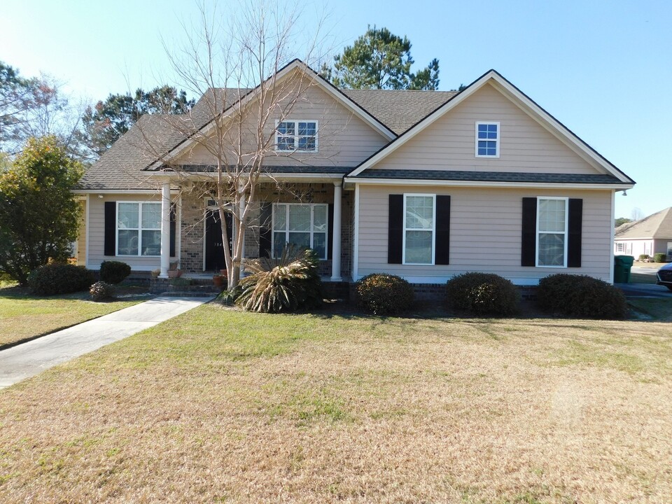 3848 Thoreau Dr in Valdosta, GA - Building Photo