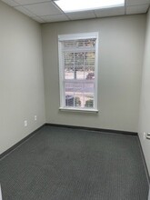 6814 Crumpler Blvd in Olive Branch, MS - Building Photo - Building Photo
