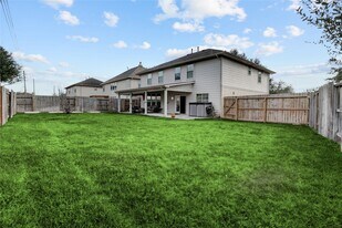 2507 Willow Springs Ln in Sugar Land, TX - Building Photo