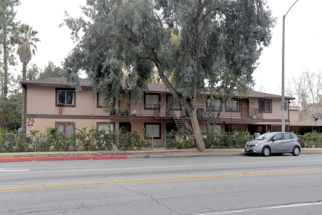 76 E Mountain St in Pasadena, CA - Building Photo - Building Photo