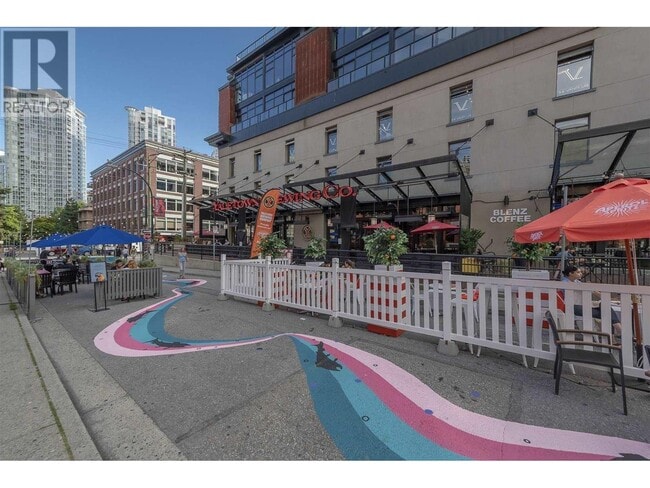 1072-1072 Hamilton St in Vancouver, BC - Building Photo - Building Photo