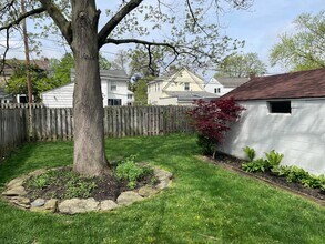 341 S Roys Ave in Columbus, OH - Building Photo - Building Photo