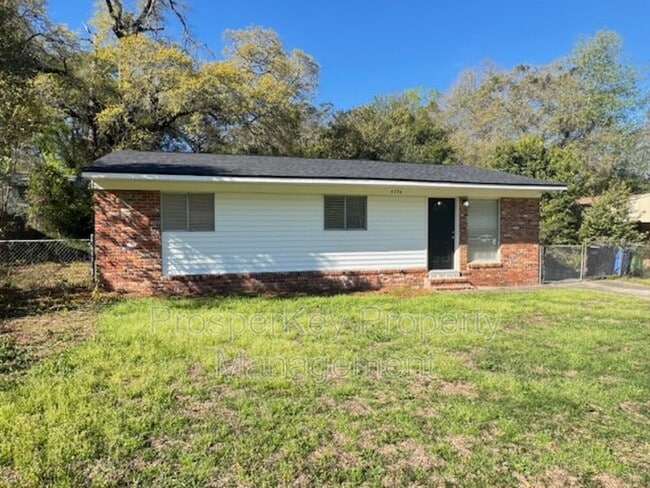 4794 Gardiner Dr in Columbus, GA - Building Photo - Building Photo