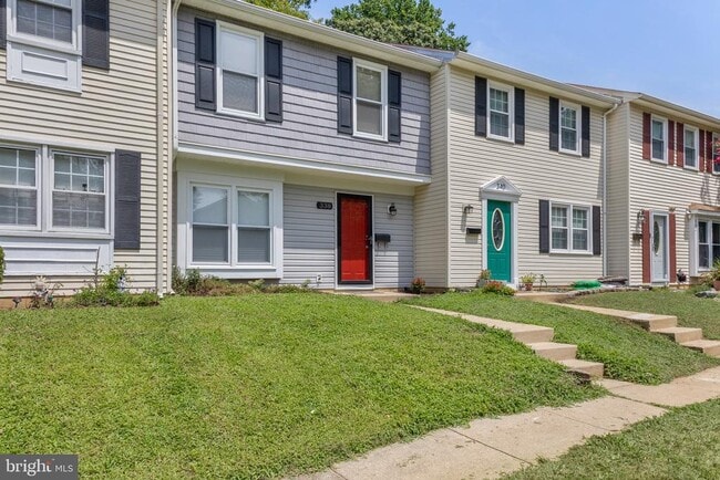 338 Charred Oak Ct