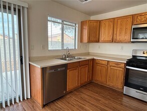4508 Pacific Sun Ave in Las Vegas, NV - Building Photo - Building Photo