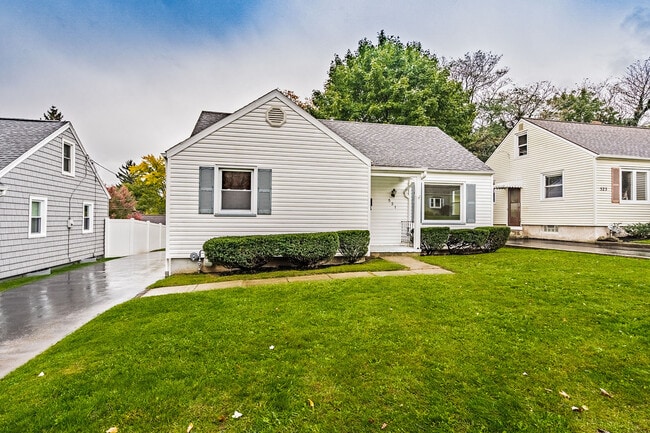 property at 531 Spencer Rd