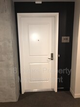 1080 Park Blvd in San Diego, CA - Building Photo - Building Photo