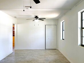 306 S 15th St in Fernandina Beach, FL - Building Photo - Building Photo
