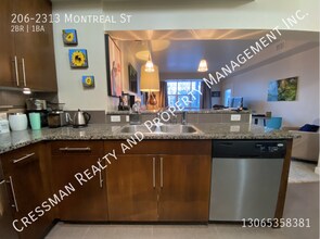 2313-2313 Montreal St in Regina, SK - Building Photo - Building Photo