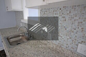 78 Notre Dame Ave in Dayton, OH - Building Photo - Building Photo