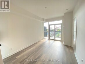 1603 Eglinton Ave W in Toronto, ON - Building Photo - Building Photo