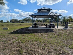 614 SE 6th St in Cape Coral, FL - Building Photo - Building Photo