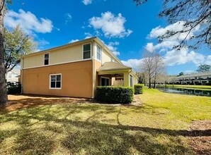 5934 Pavilion Dr in Jacksonville, FL - Foto de edificio - Building Photo