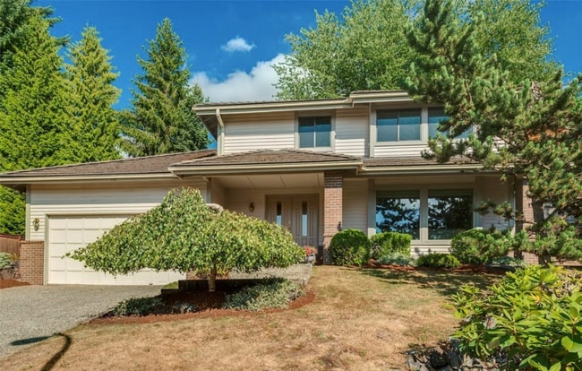 property at 5920 134th Pl SE