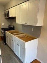 8 Colonial Rd in Beacon, NY - Building Photo