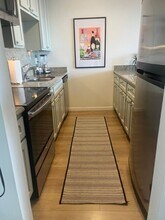 1 Kelton Ct in Oakland, CA - Building Photo - Building Photo