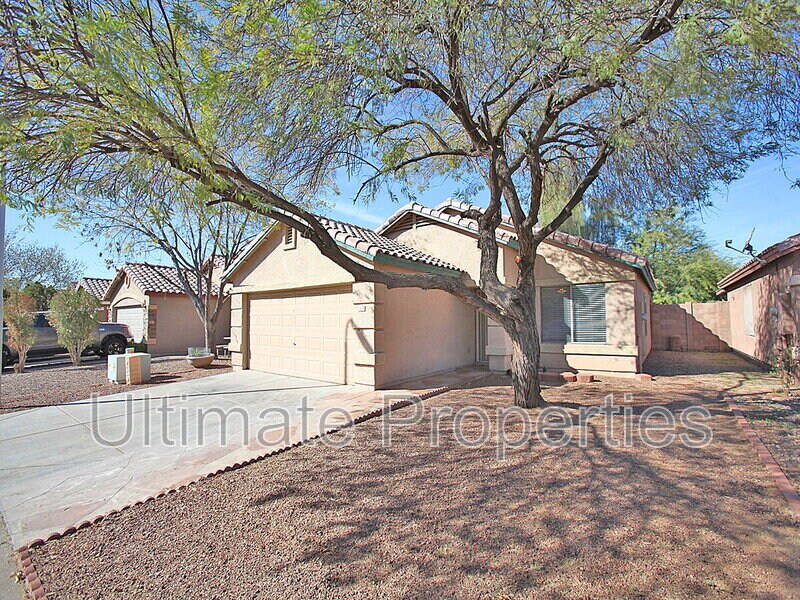 4634 N 84th Ln in Phoenix, AZ - Building Photo