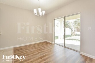 2620 Falcon Ln in Mims, FL - Foto de edificio - Building Photo