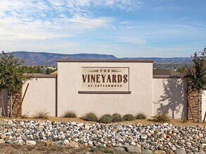 1534 Chateau Dr in Cottonwood, AZ - Building Photo - Building Photo
