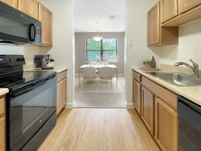 Fairwood in Guilderland, NY - Foto de edificio - Building Photo