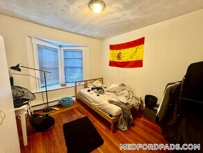 288 Boston Ave in Medford, MA - Foto de edificio - Building Photo