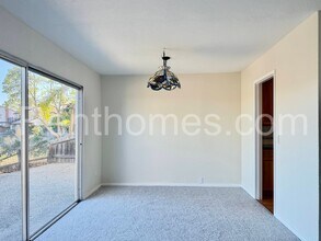 8948 Capcano Rd in San Diego, CA - Building Photo - Building Photo