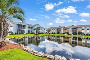 8796 Chandler Dr in Surfside Beach, SC - Building Photo